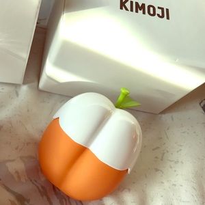 KKW Kimoji Peach Fragrance Limited Edition